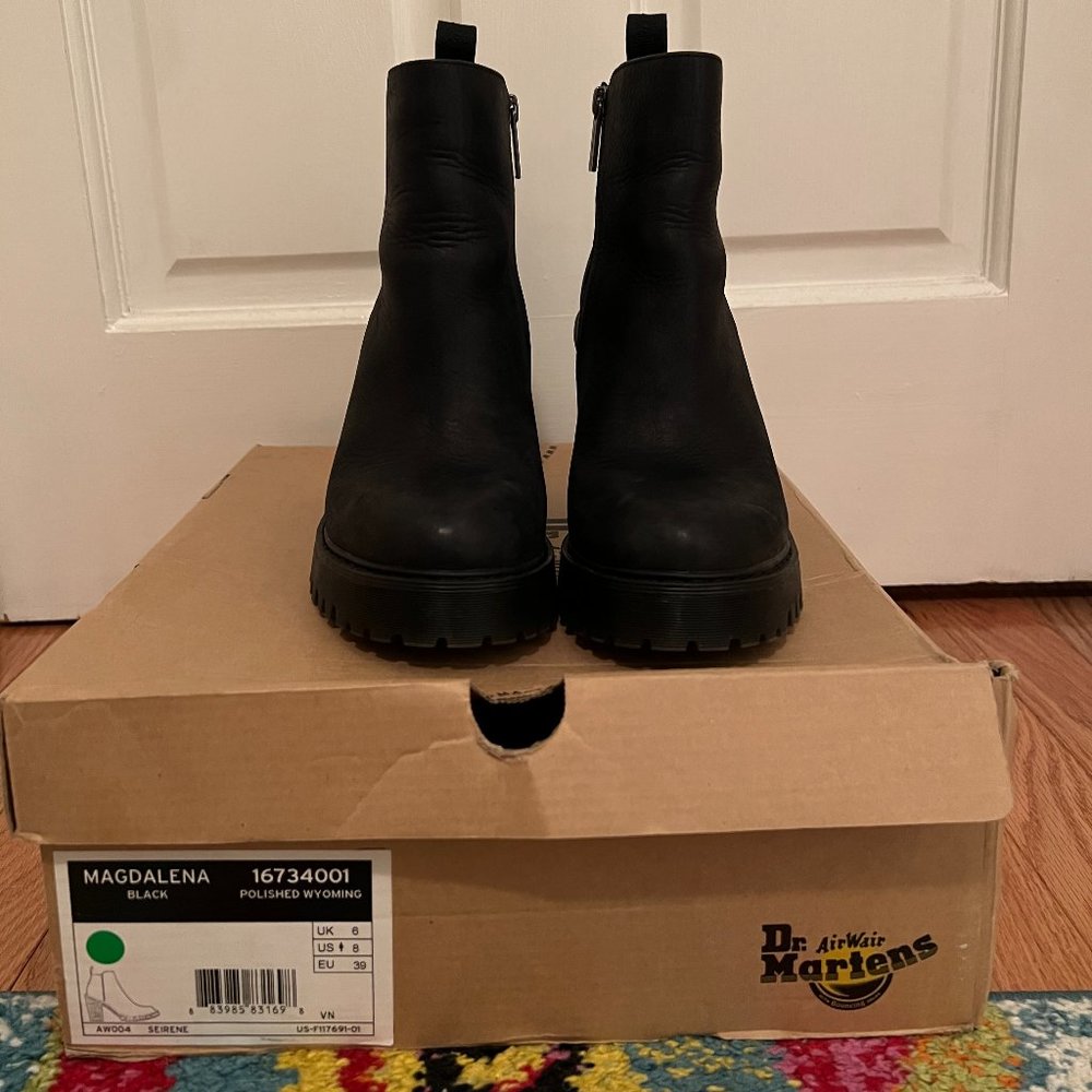 Dr. Marten Black Leather Heeled Magdalena, size 8